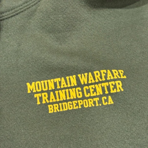 NWOT USMC Mountain Warfare Training Center Bridgeport CA Marine Corps Green Sz S - Picture 4 of 5